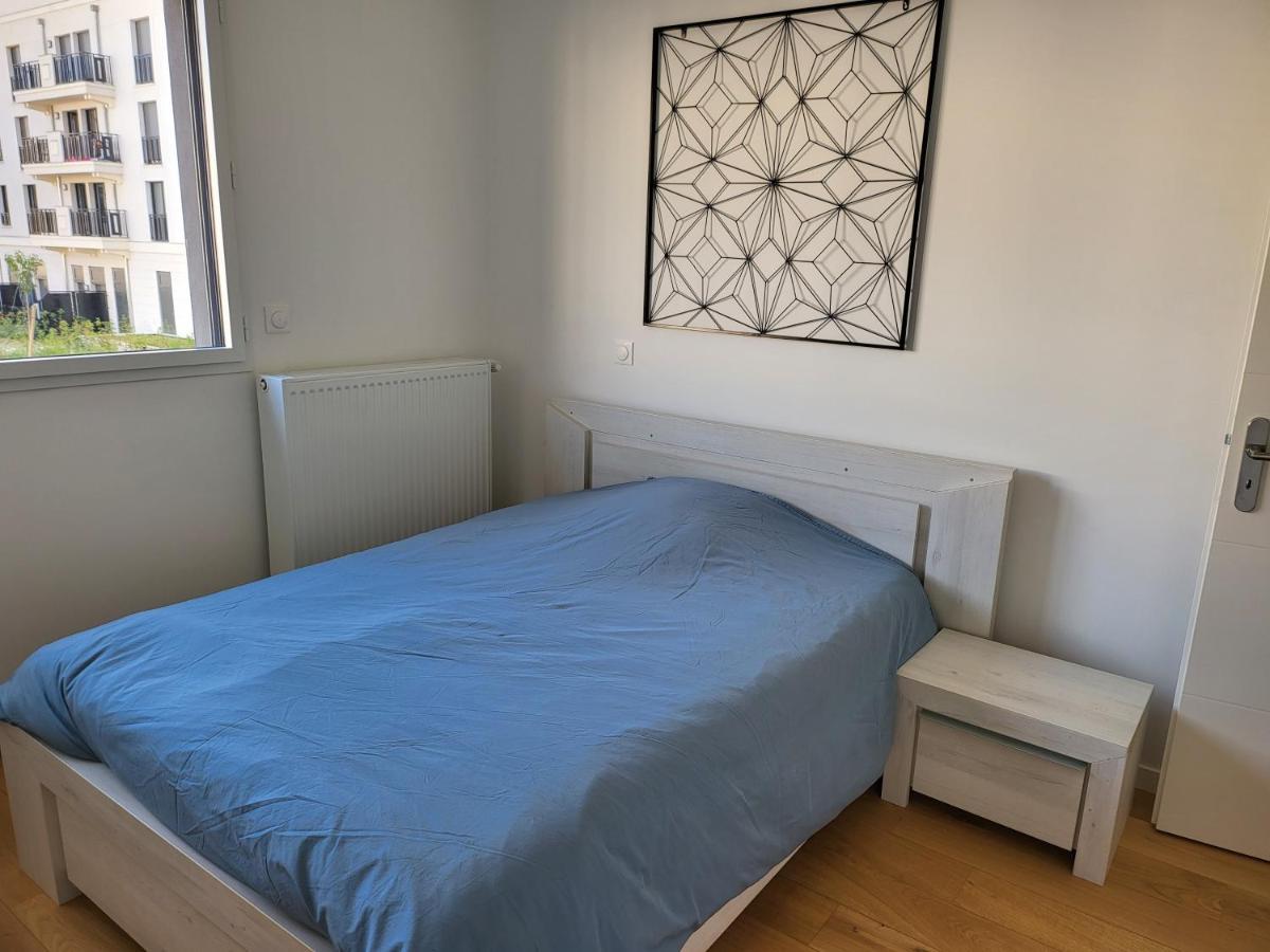 Superbe Appartement A 3Min A Pieds De La Gare 쉐시 외부 사진