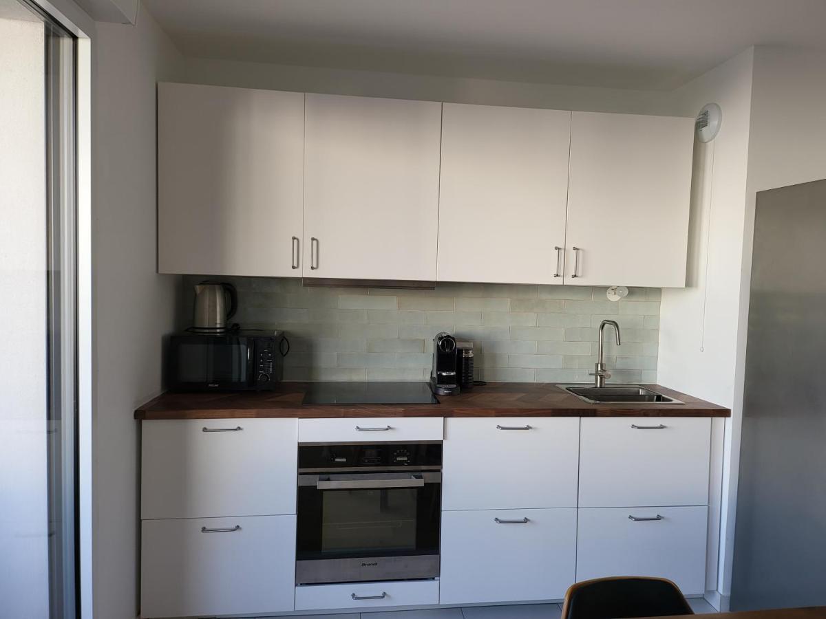 Superbe Appartement A 3Min A Pieds De La Gare 쉐시 외부 사진